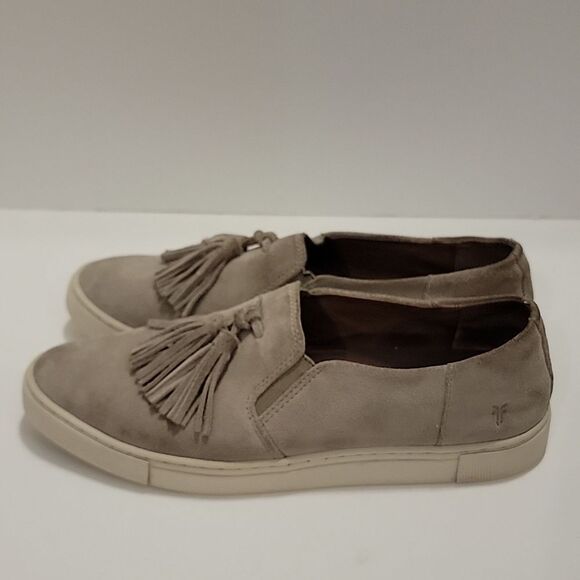 FRYE Ash Suede Tassel Slip On Shoes size 9.5 - Picture 3 of 10